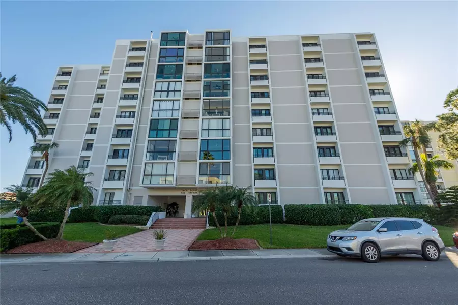 851 BAYWAY BLVD #405, Clearwater, FL 33767