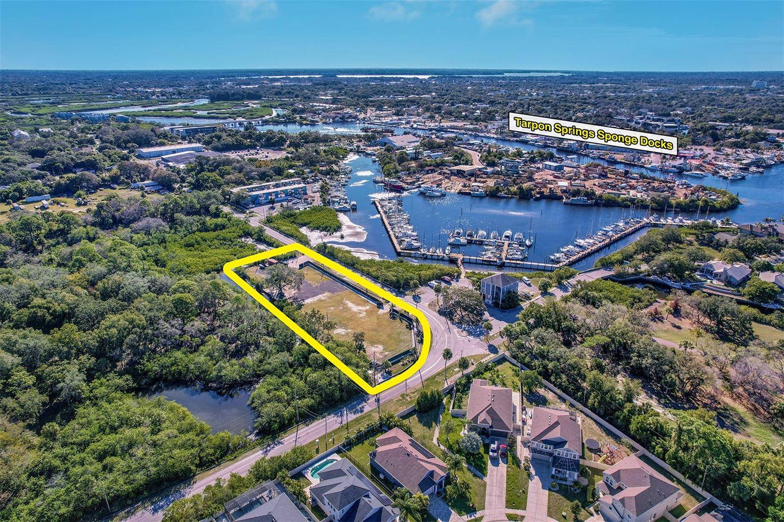 Tarpon Springs, FL 34689,332 ANCLOTE RD