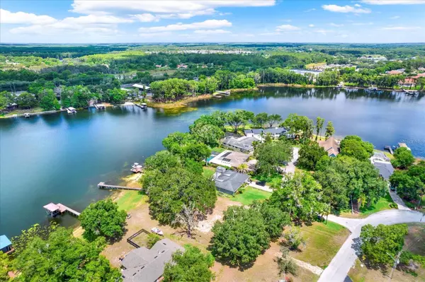 Land O Lakes, FL 34639,3207 LAKE PADGETT DR