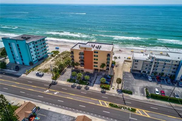 Madeira Beach, FL 33708,14146 GULF BLVD #5B