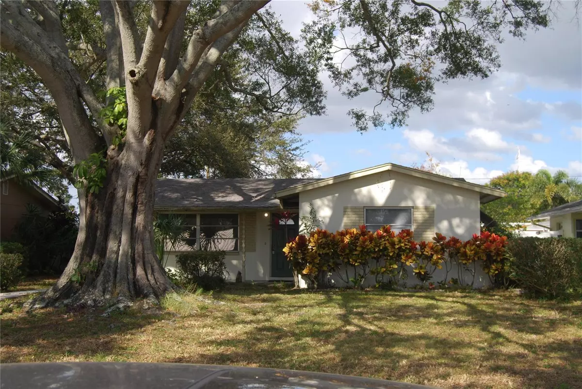 St Petersburg, FL 33713,3719 15TH AVE N