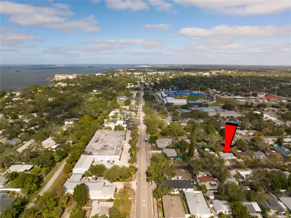 Dunedin, FL 34698,426 ROANOKE ST