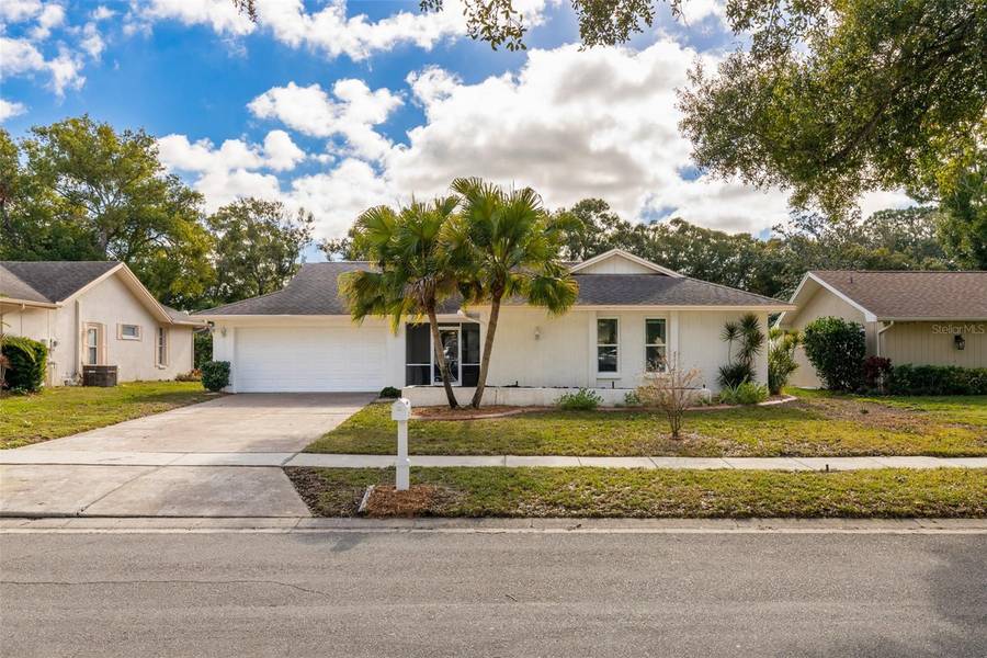 3206 MACGREGOR DR, Palm Harbor, FL 34684