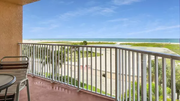 Treasure Island, FL 33706,11040 GULF BLVD #406