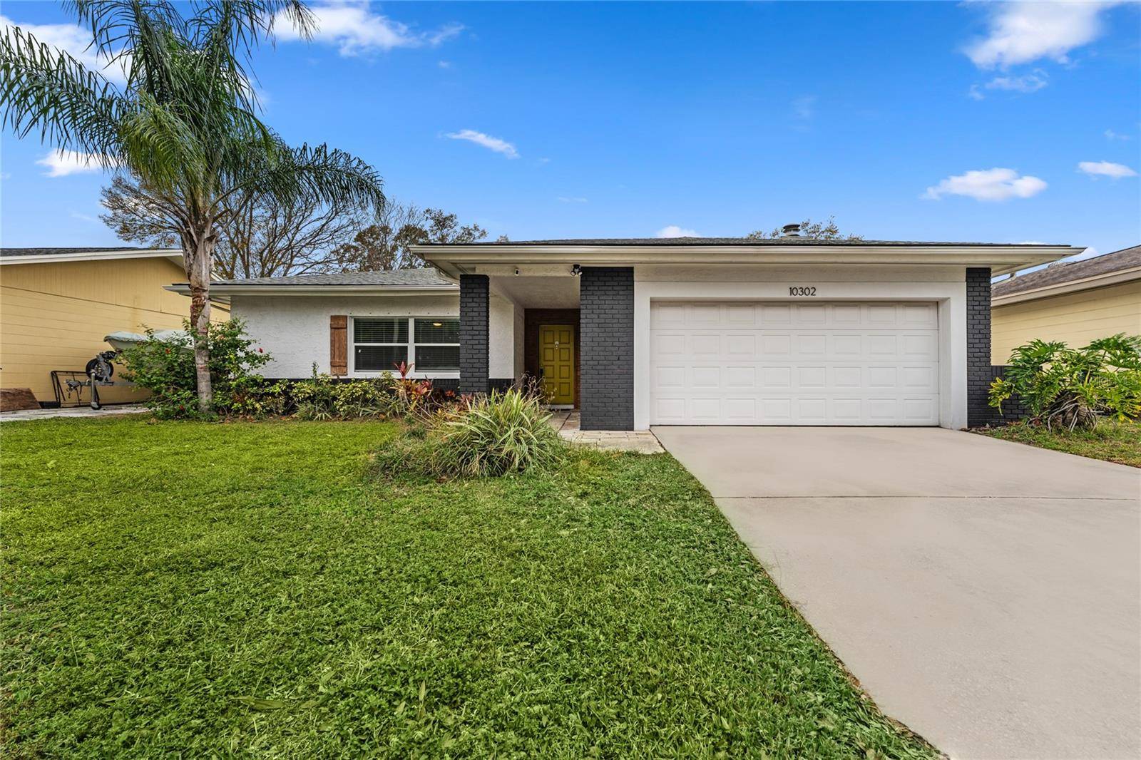 10302 OAKHAVEN DR N, Pinellas Park, FL 33782