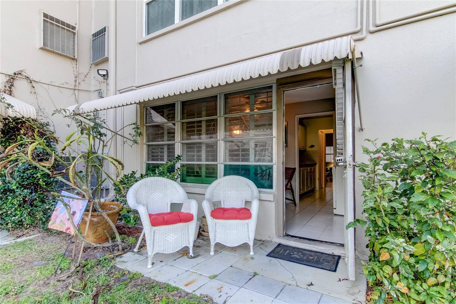 5530 80TH ST N #B101, St Petersburg, FL 33709