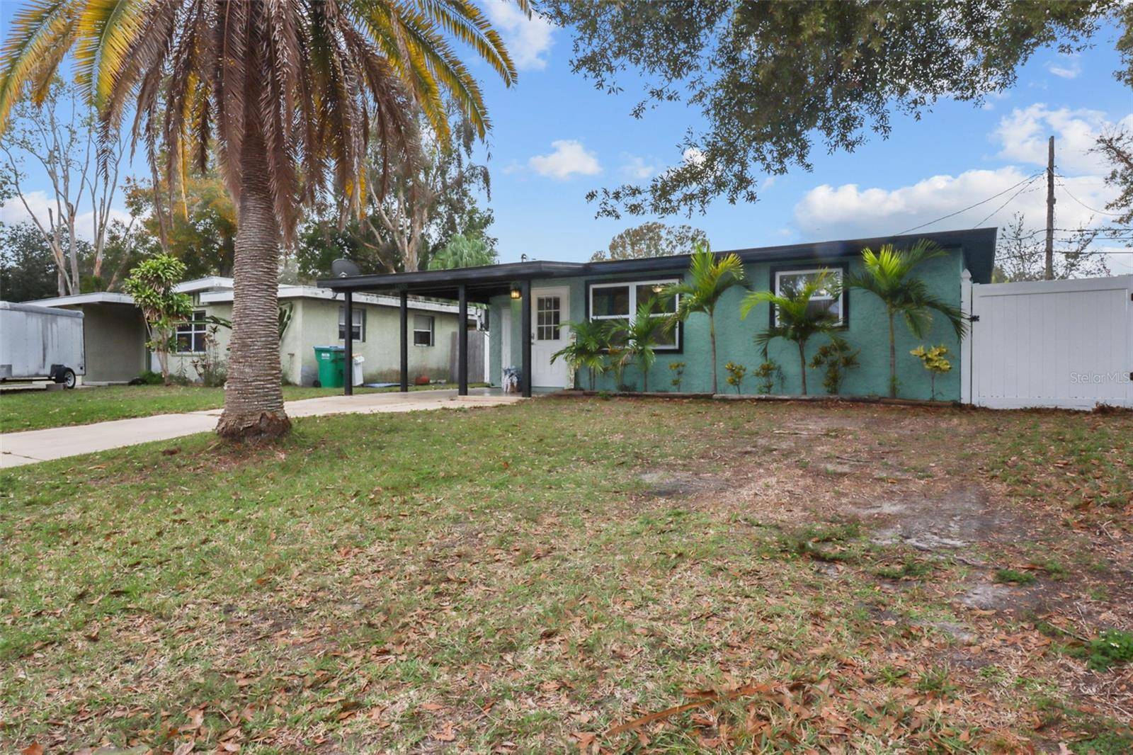 11950 102ND ST, Largo, FL 33773