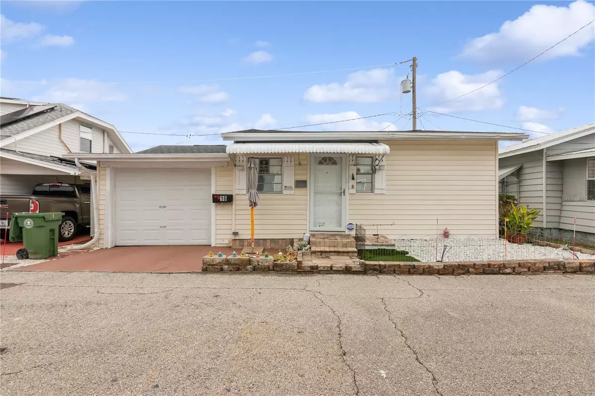 Bradenton, FL 34208,16 PONCE DE LEON ST