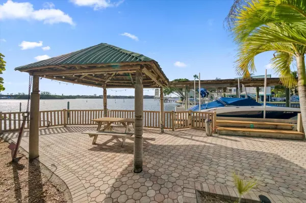 Palm Harbor, FL 34683,149 SHORE DR