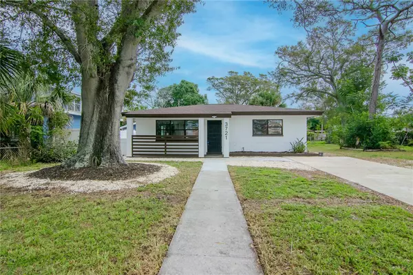 3721 38TH ST N, St Petersburg, FL 33713