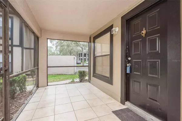 Tampa, FL 33613,14733 NORWOOD OAKS DR #102