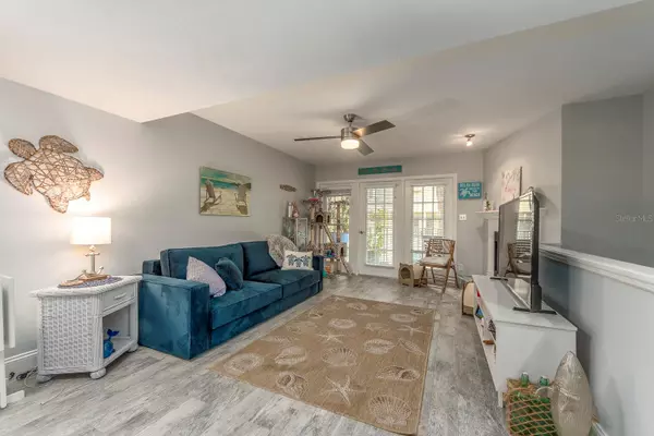 Redington Shores, FL 33708,17960 GULF BLVD #211