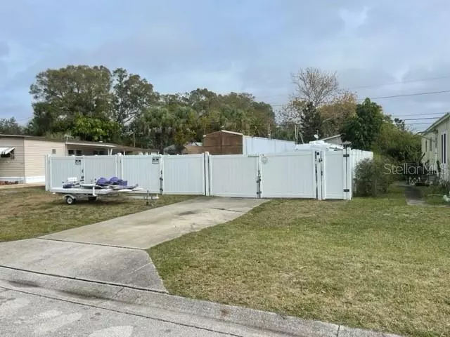 St Petersburg, FL 33709,5175 78TH ST N