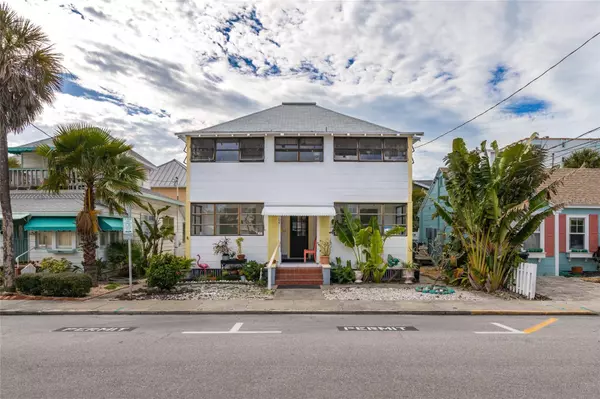 104 6TH AVE, St Pete Beach, FL 33706