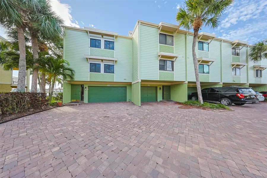 443 HAVEN POINT DR, Treasure Island, FL 33706