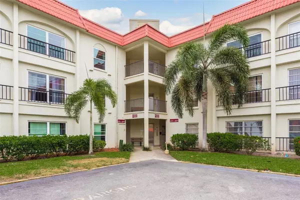 Dunedin, FL 34698,2700 BAYSHORE BLVD #3201