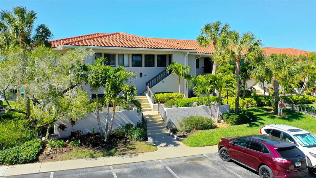 1802 MARINER DR #23, Tarpon Springs, FL 34689