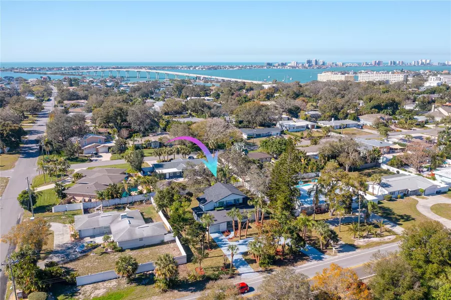 134 INDIAN ROCKS RD S, Belleair Bluffs, FL 33770