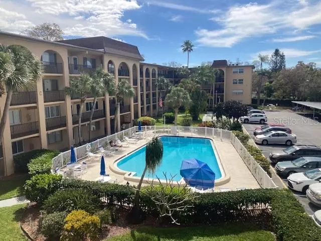 Belleair Bluffs, FL 33770,2525 W BAY DR #A30