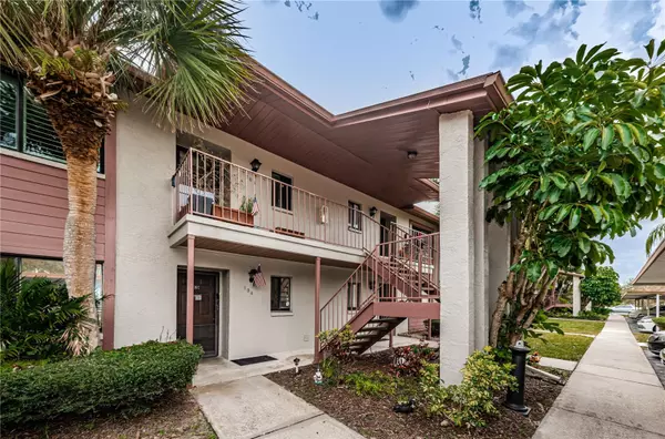 731 83RD AVE N #204, St Petersburg, FL 33702