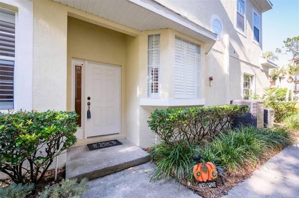 98 S HIGHLAND AVE #202, Tarpon Springs, FL 34689