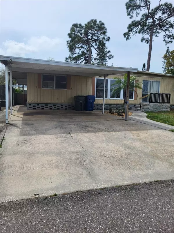 Largo, FL 33778,209 LARK DR