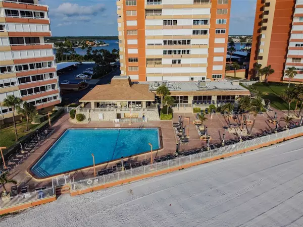 Redington Shores, FL 33708,17940 GULF BLVD #15C