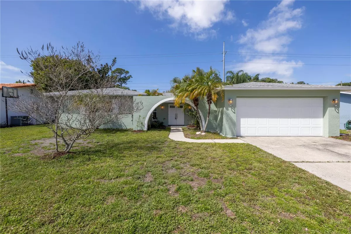 Seminole, FL 33772,8366 MONARCH CIR