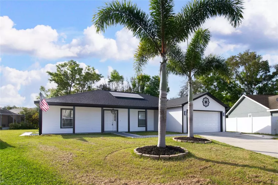 6026 MERRIFIELD DR, Zephyrhills, FL 33541