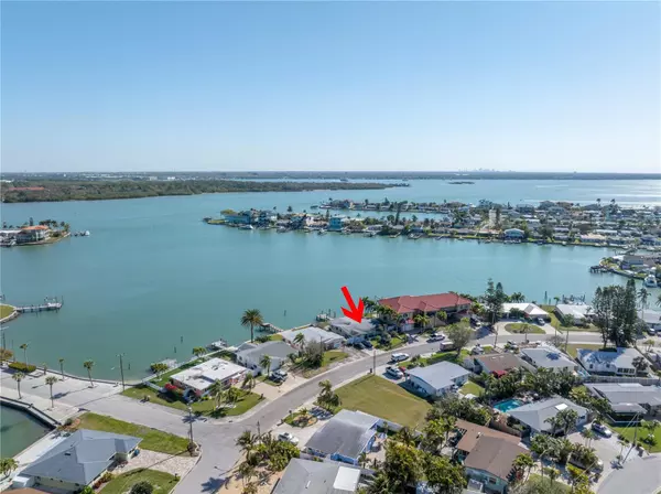 Madeira Beach, FL 33708,738 PRUITT DR