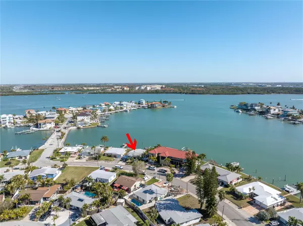 738 PRUITT DR, Madeira Beach, FL 33708