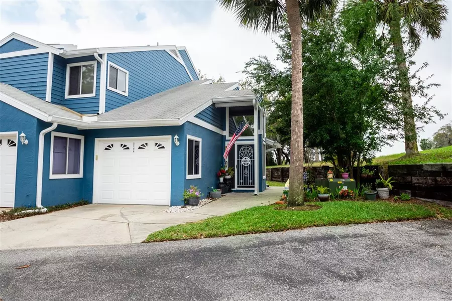 2108 OAK CIR, Tarpon Springs, FL 34689