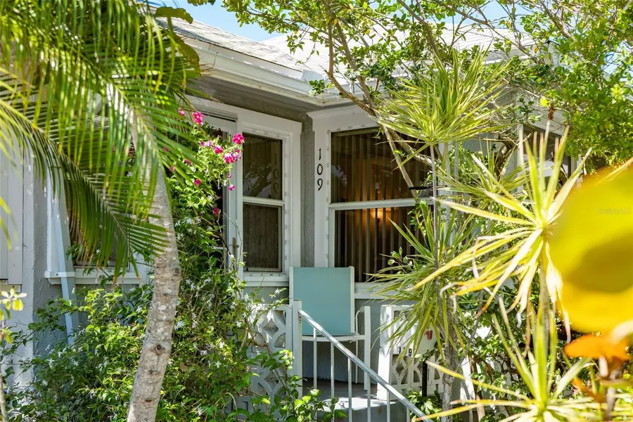 109 12TH AVE, St Pete Beach, FL 33706