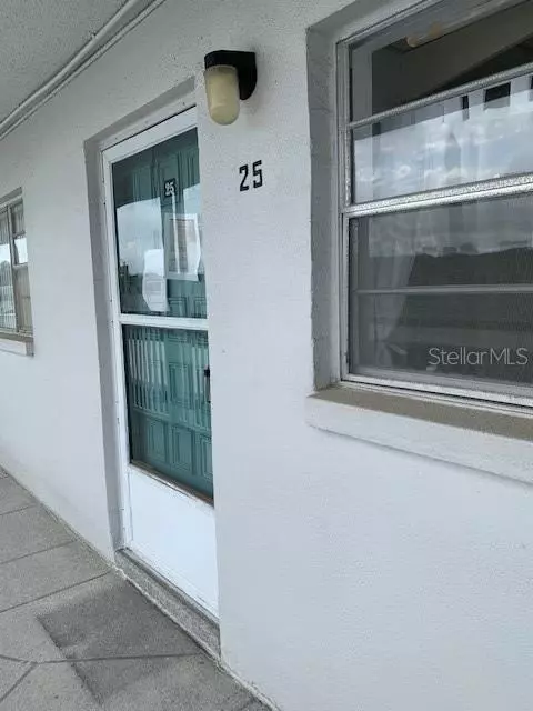 5356 81ST ST N #25, St Petersburg, FL 33709