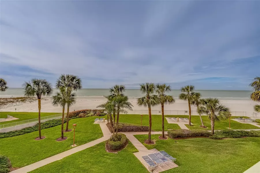 17900 GULF BLVD #2E, Redington Shores, FL 33708