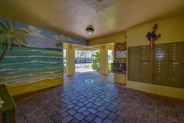 Clearwater, FL 33767,865 S GULFVIEW BLVD #308