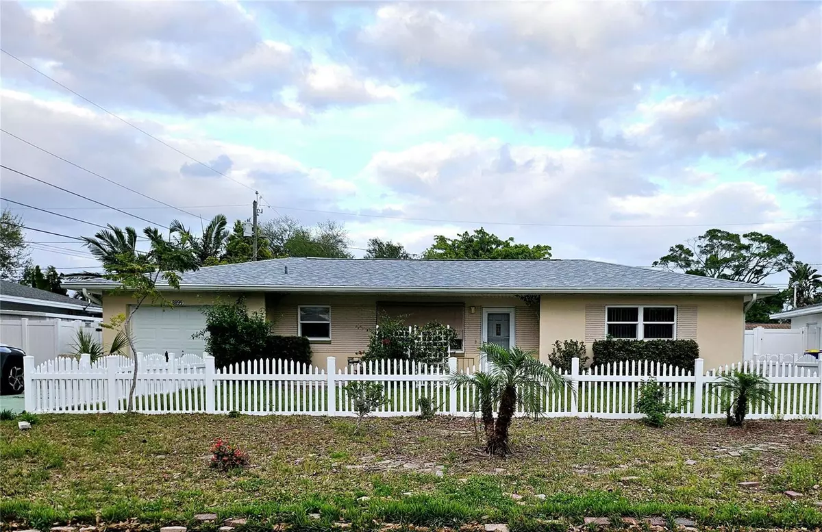 Seminole, FL 33772,8899 109TH ST