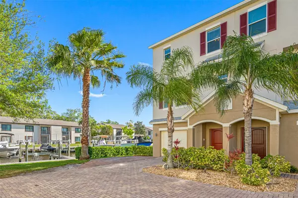 Tarpon Springs, FL 34689,830 CALLISTA CAY LOOP