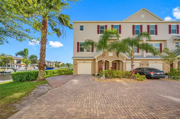 Tarpon Springs, FL 34689,830 CALLISTA CAY LOOP