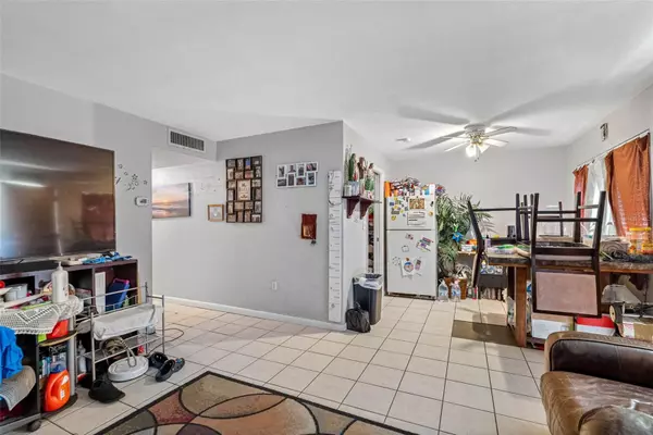 Clearwater, FL 33756,224 WAVERLY WAY #5