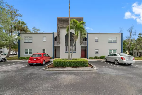 3146 29TH AVE N #103,  St Petersburg,  FL 33713