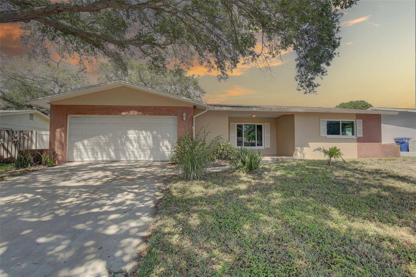13901 88TH AVE,  Seminole,  FL 33776