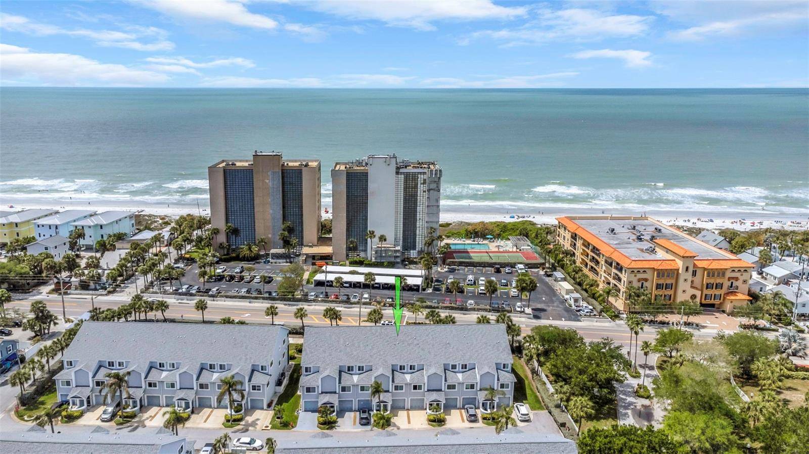 922 HARBOUR HOUSE DR,  Indian Rocks Beach,  FL 33785