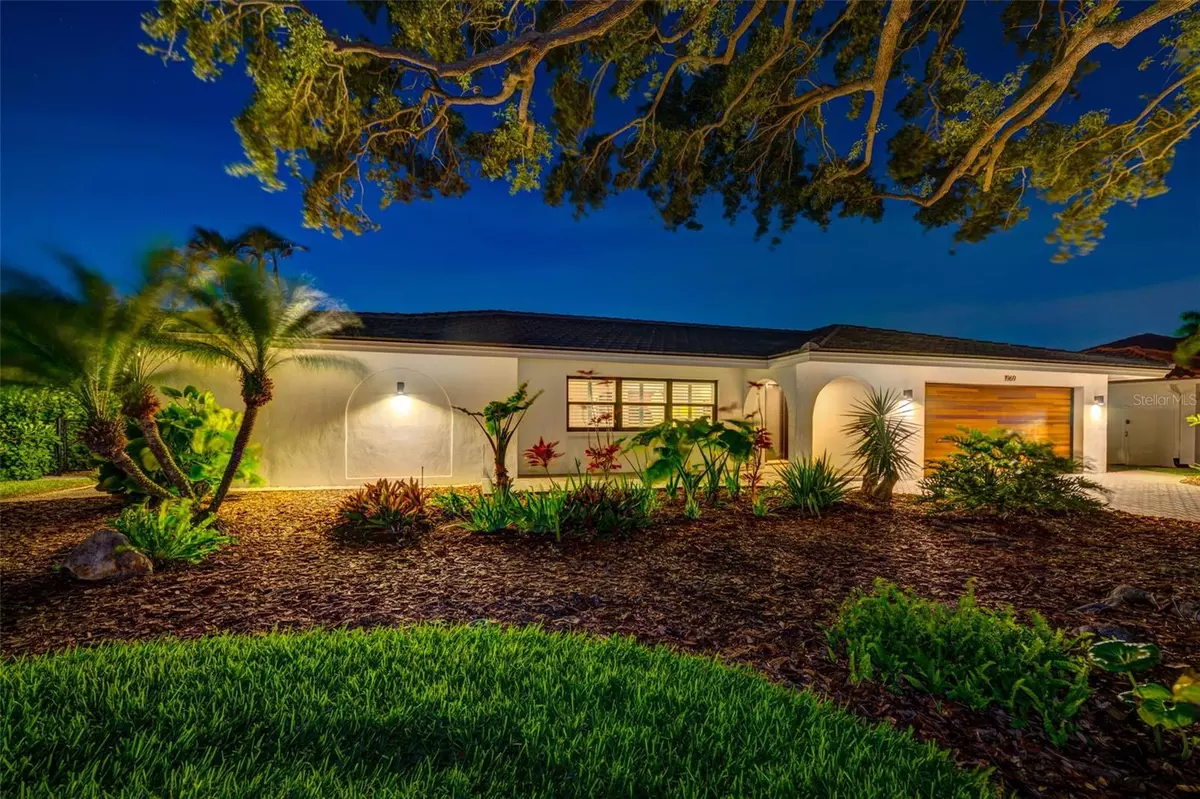 St Petersburg, FL 33703,1969 ILLINOIS AVE NE