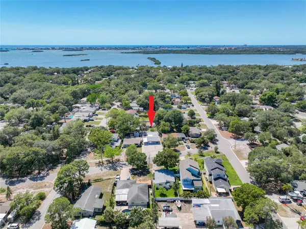 Saint Petersburg, FL 33710,3318 BOCA CIEGA DR N