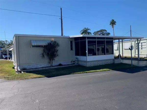 Largo, FL 33778,12766 SEMINOLE BLVD #65