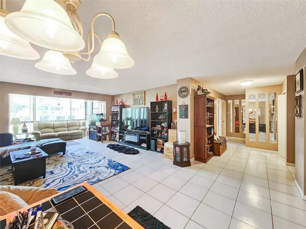 Clearwater Beach, FL 33767,851 BAYWAY BLVD #205