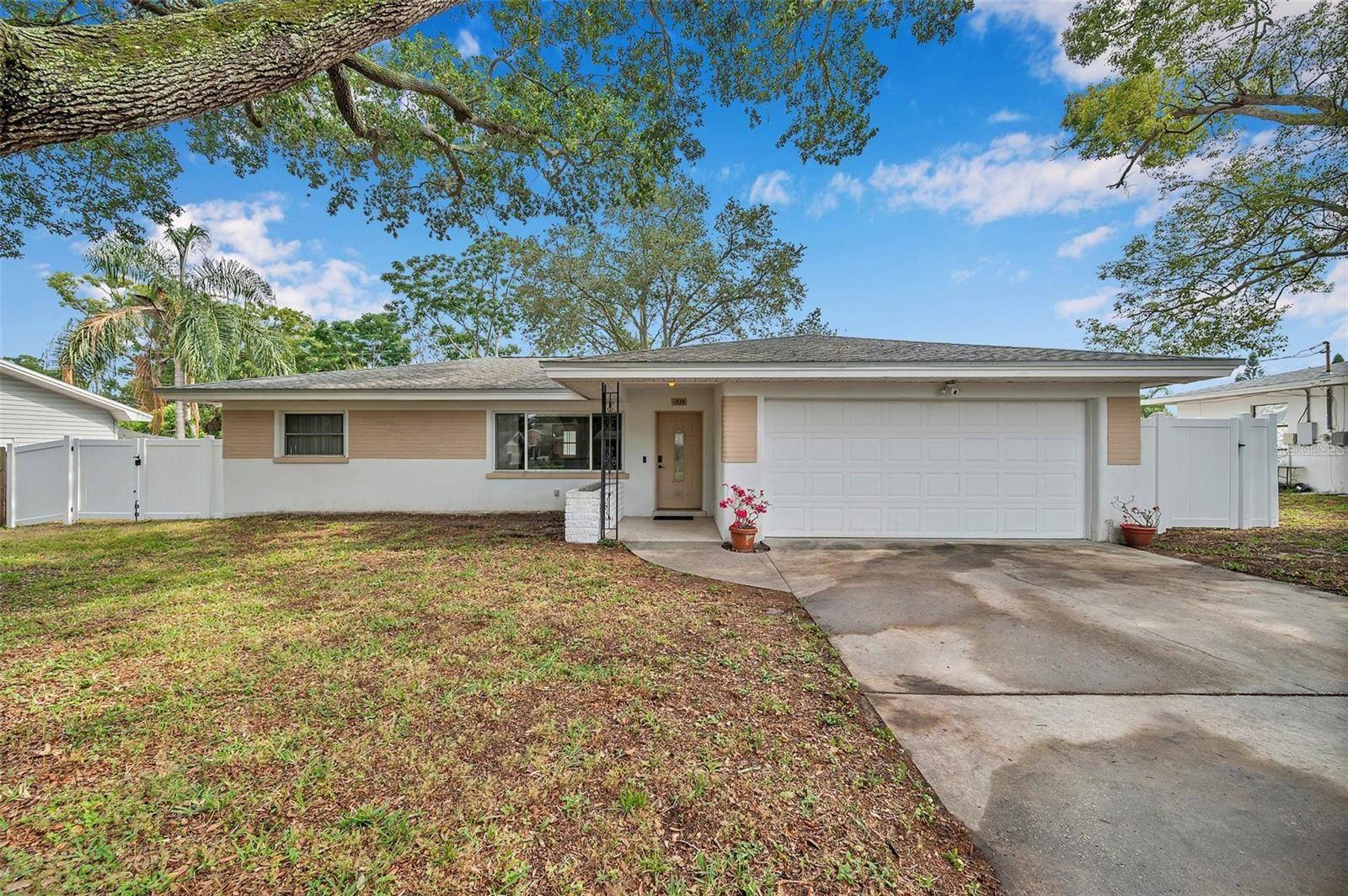 1535 TANGERINE ST, Clearwater, FL 33756