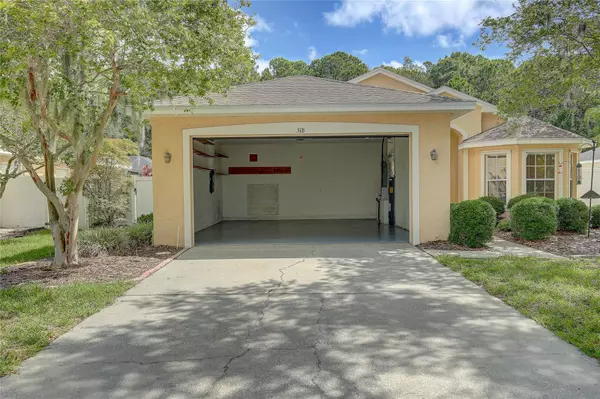 Oldsmar, FL 34677,318 FOUNTAINVIEW CIR