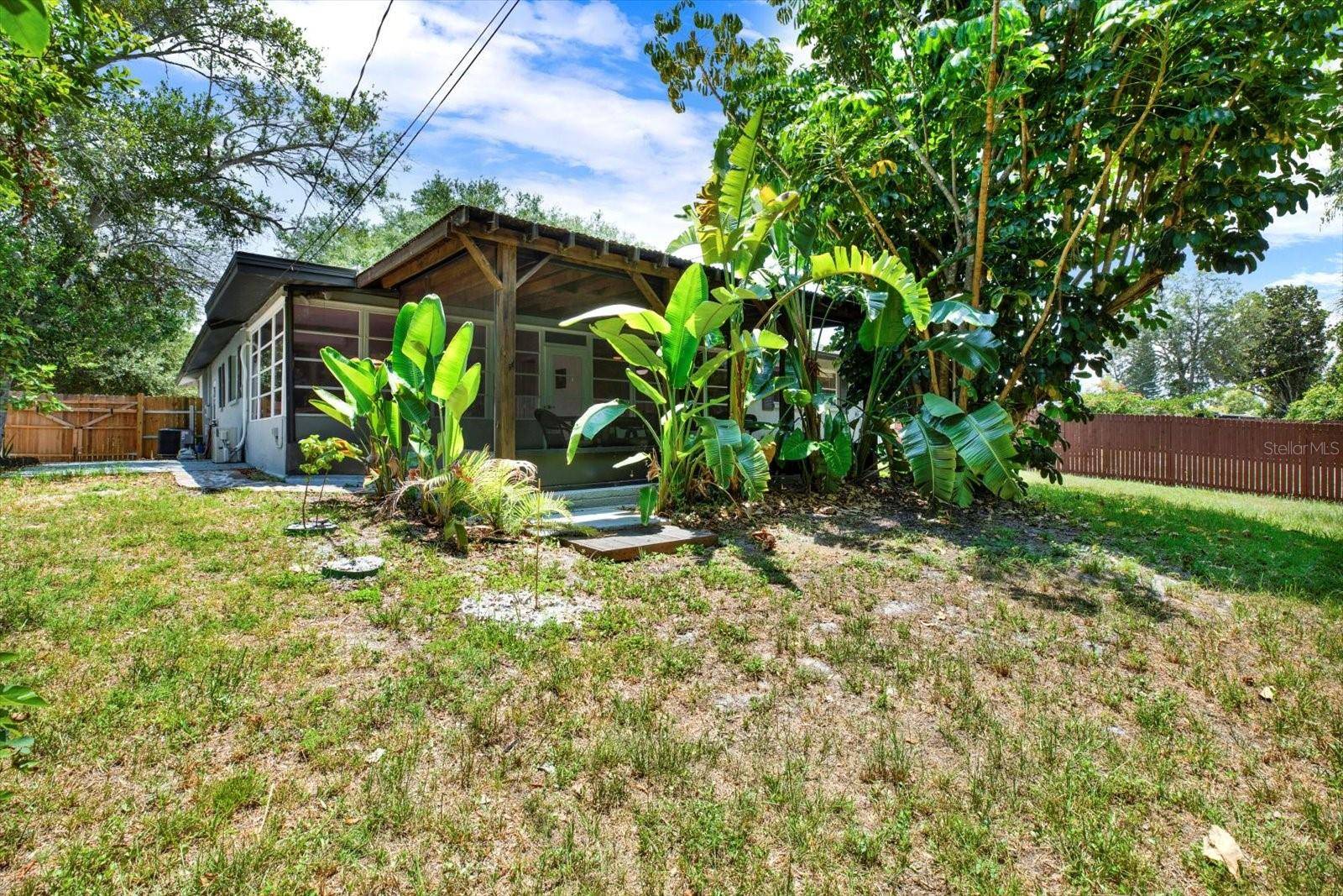 Clearwater, FL 33763,2499 INDIGO DR